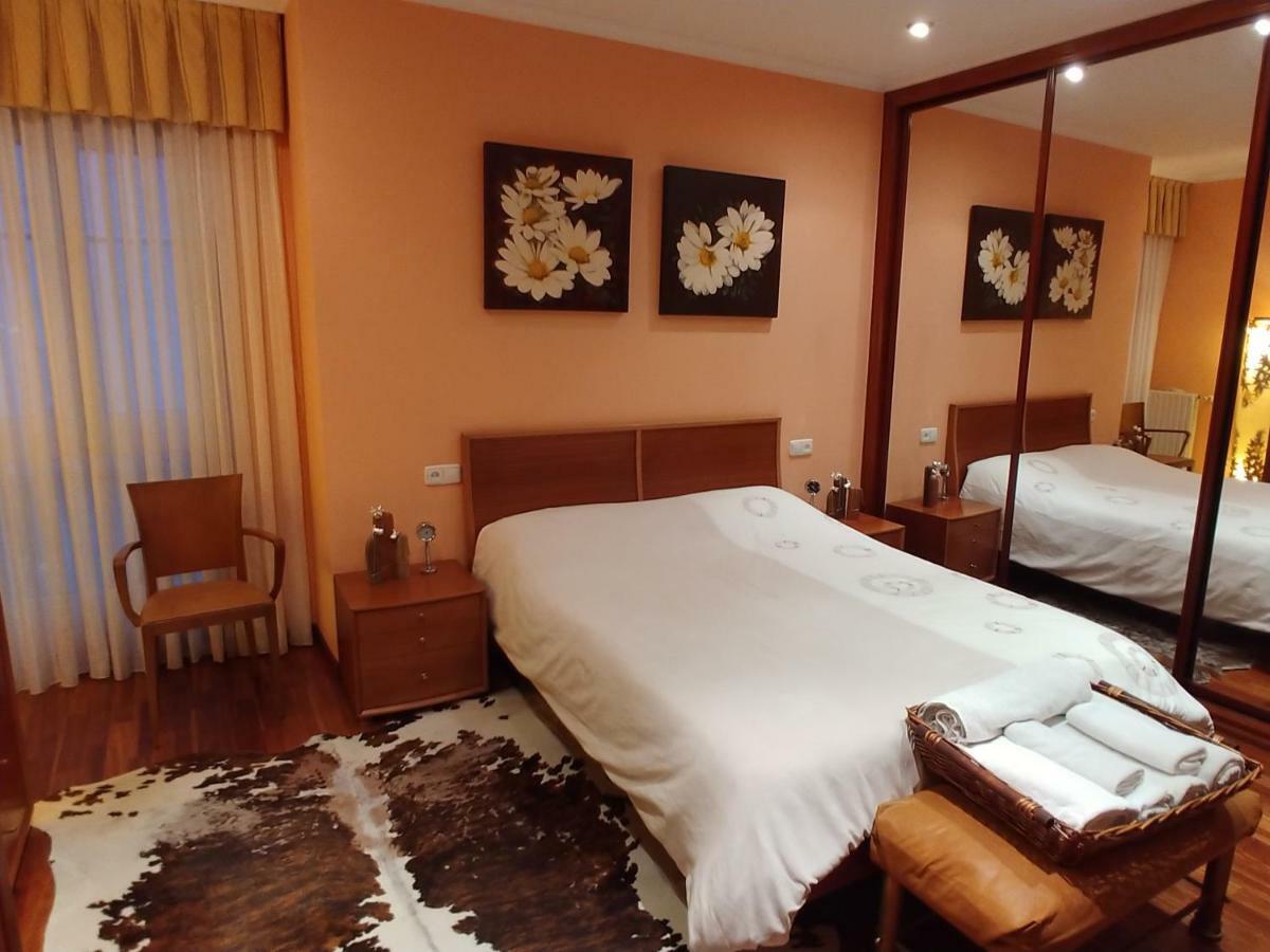 Hogar, A Modo De Hotel Gijón Kültér fotó