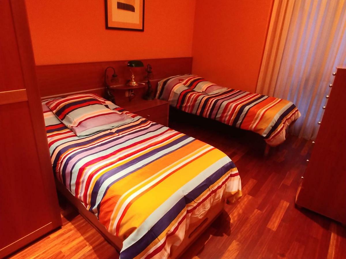 Hogar, A Modo De Hotel Gijón Kültér fotó