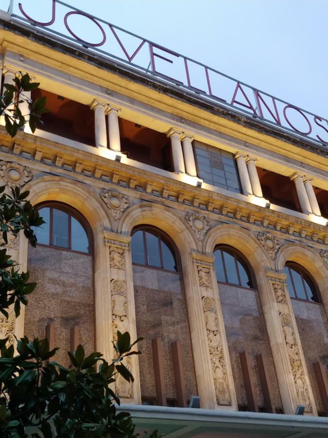 Hogar, A Modo De Hotel Gijón Kültér fotó